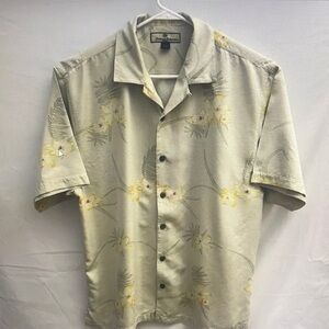 Men's Casual Button Down Shirt in Cream Floral